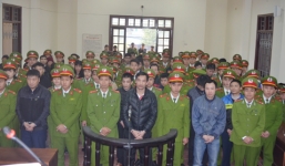 Đường dây mua bán 541 bánh heroin: 8 án tử, 5 chung thân